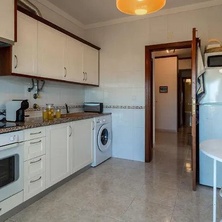 2Bdr Nature Apartment W/Balcony By Lovelystay